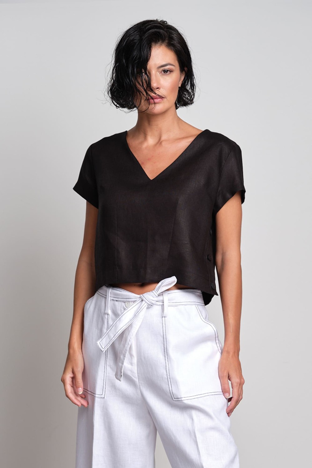 Blusa Cropped Linho Preto Ivy