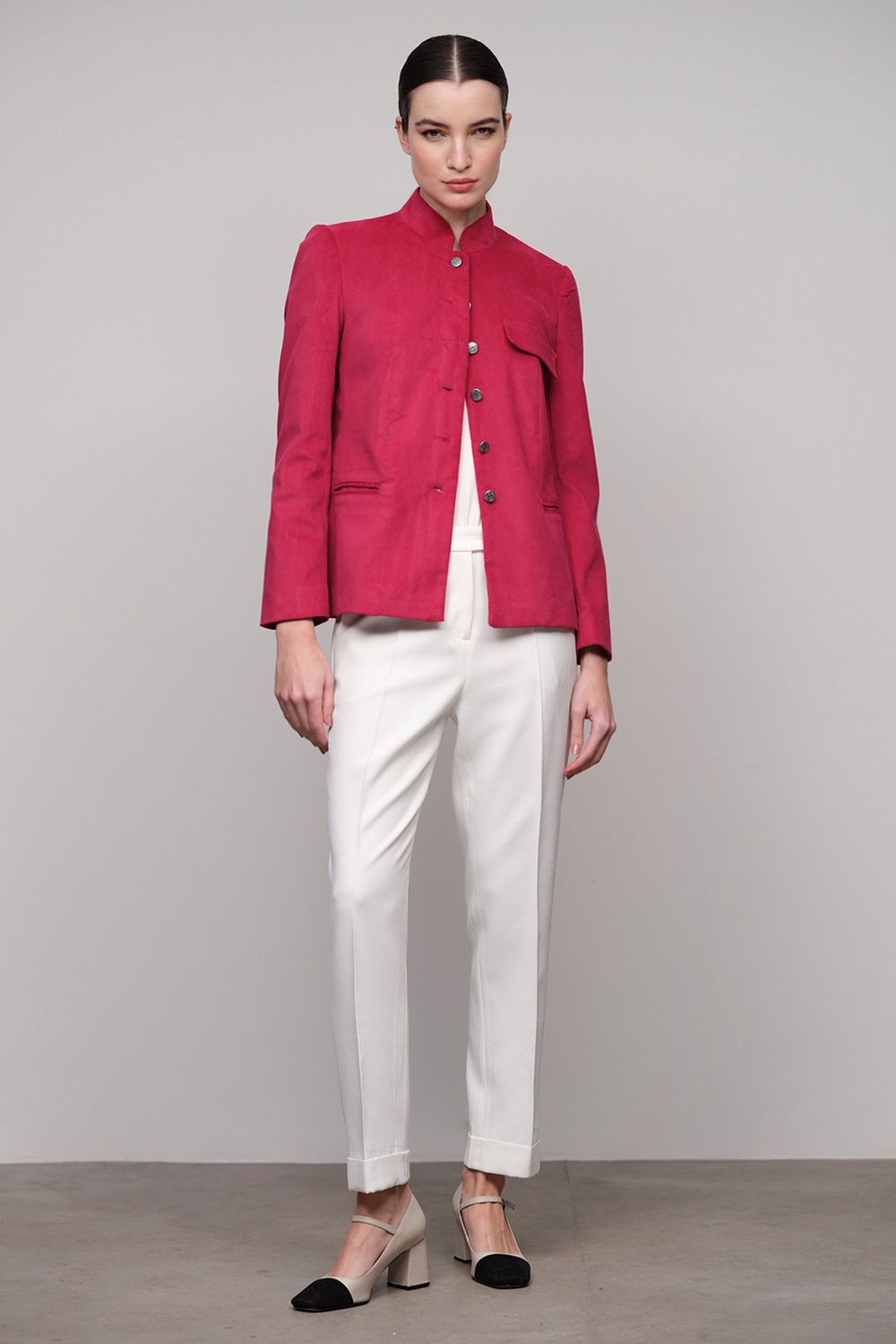 Calça com Bolso Crepe Patou Off White Fabia 