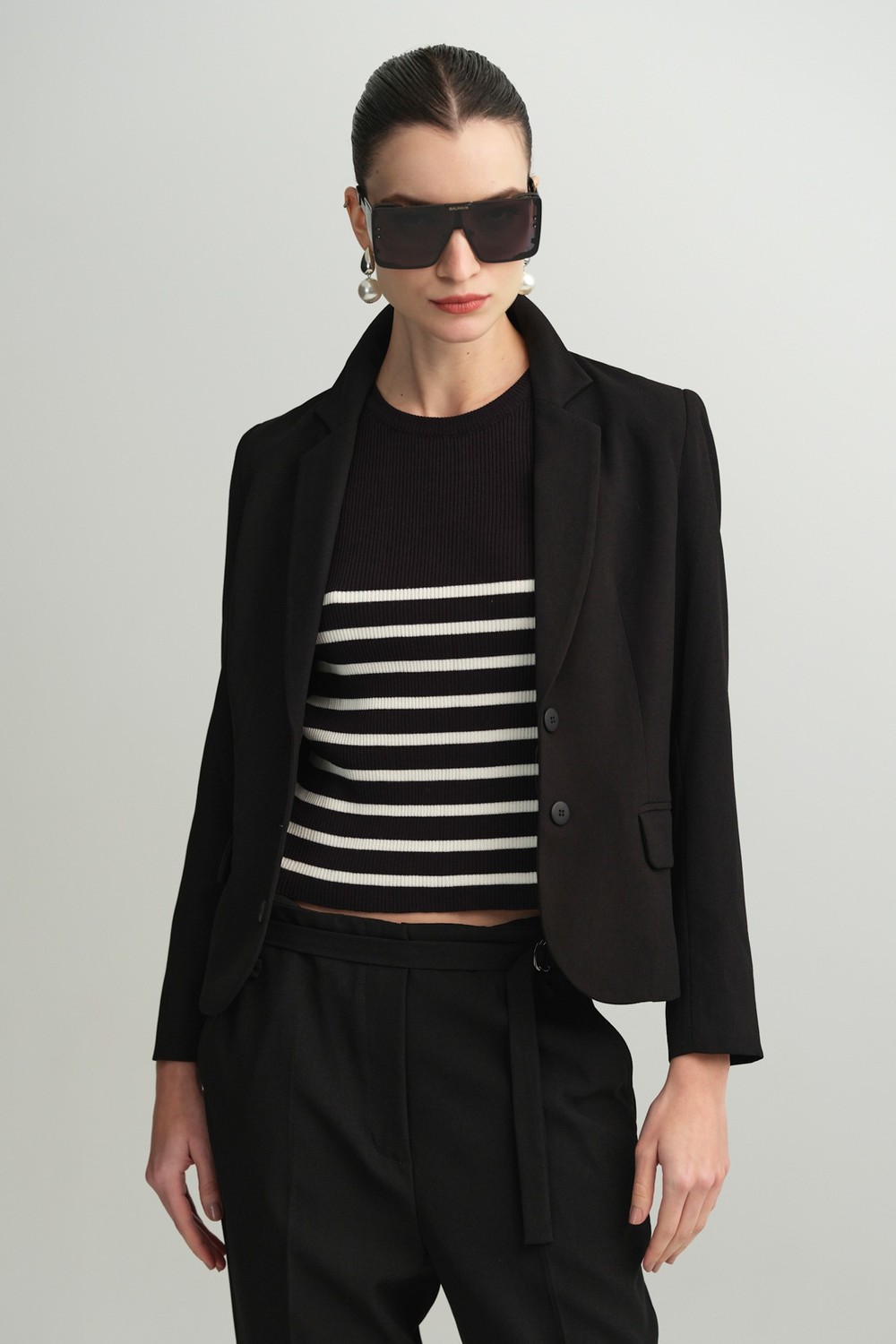 Blazer Crepe Vivian CB Preto