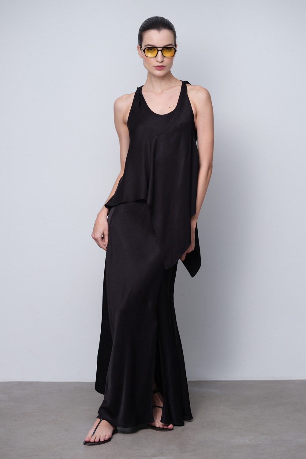 Vestido Crepe Preto Helena