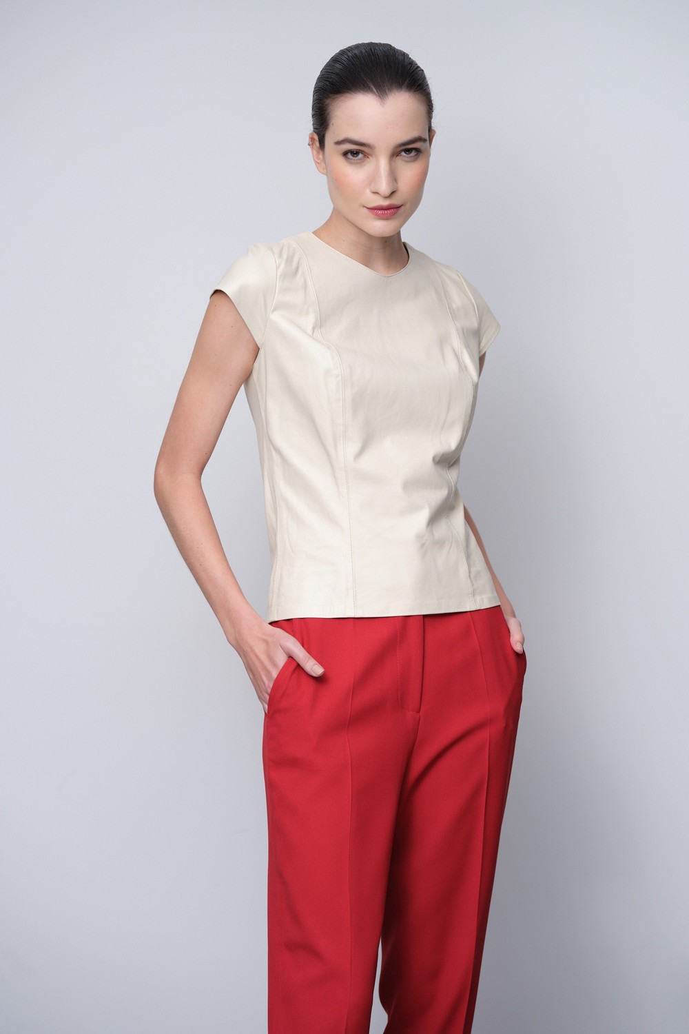 Cropped Off White Couro Nadia