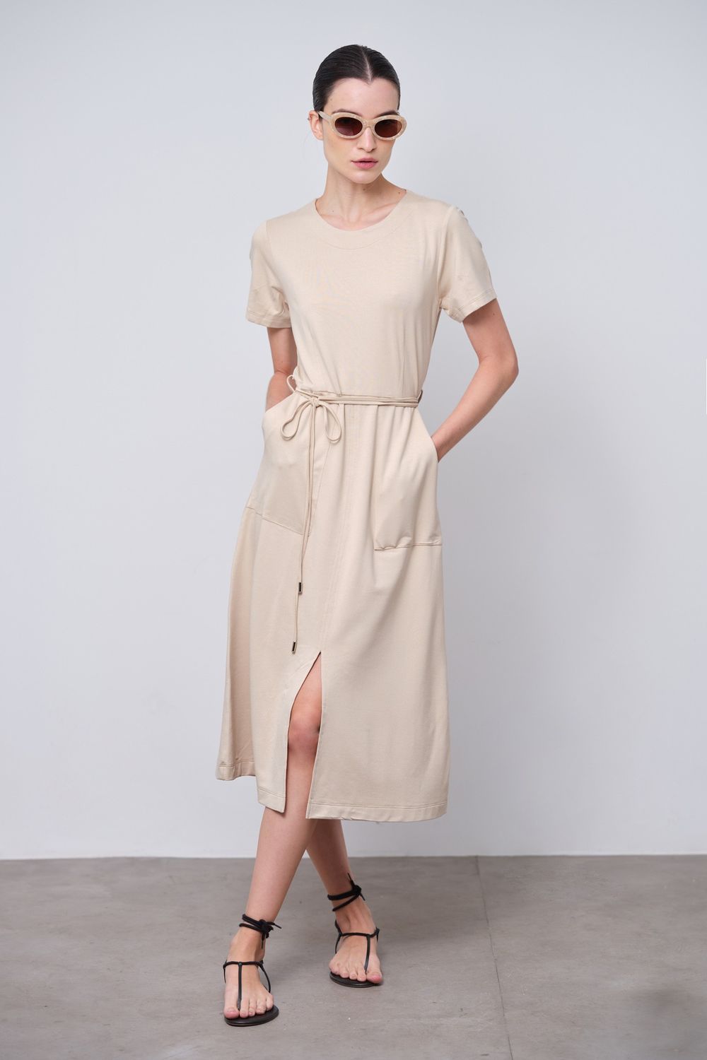 Vestido Moletinho Bege Sheila