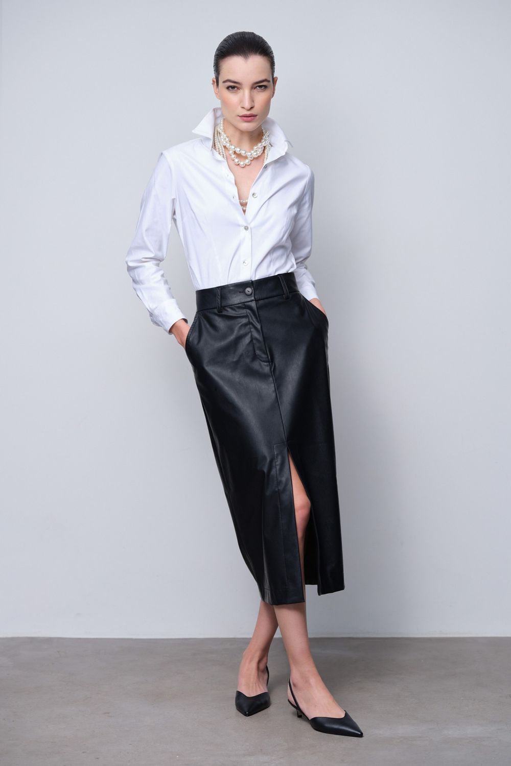 Scarpin Couro Preto Maisa