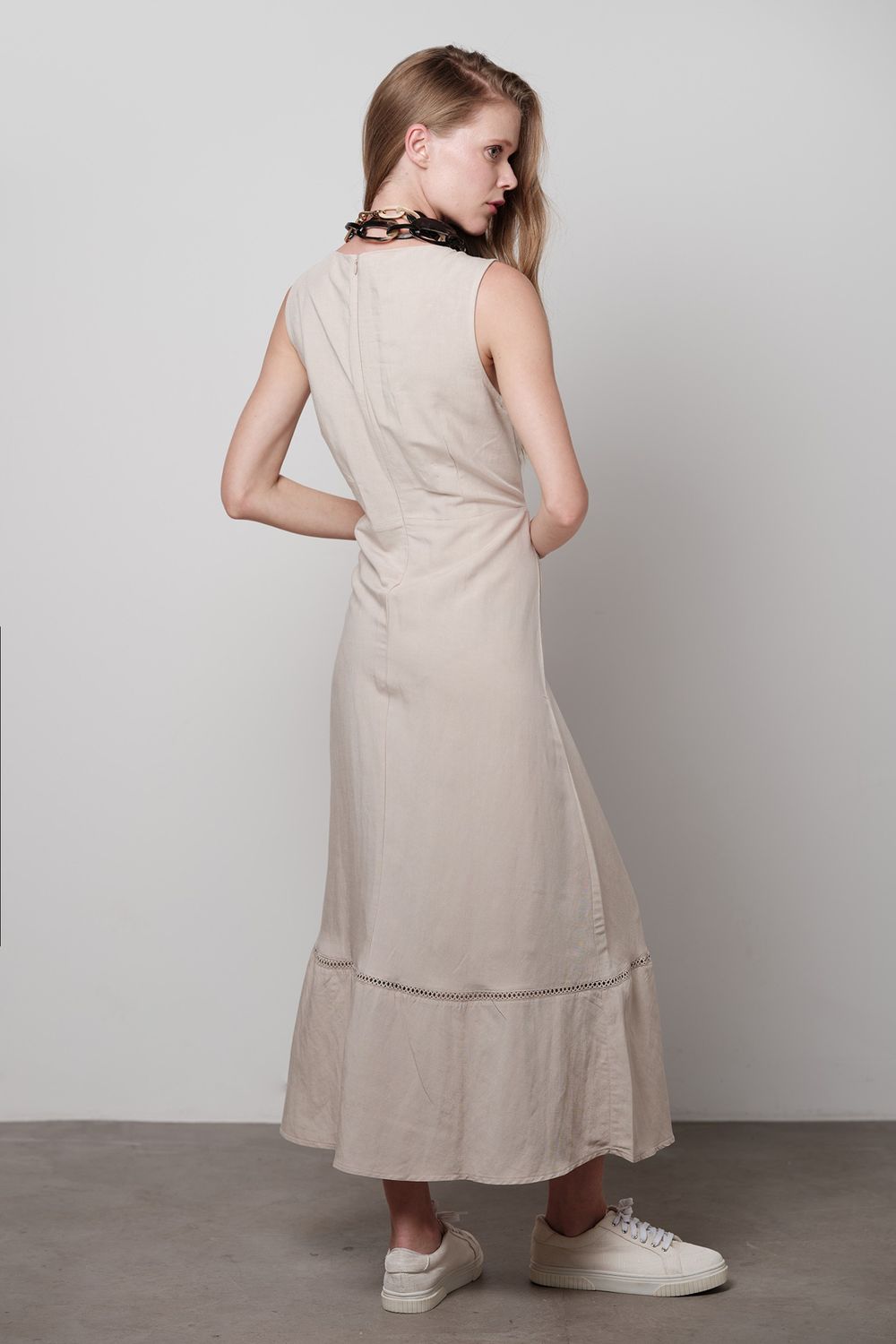 Vestido Bege Ilka