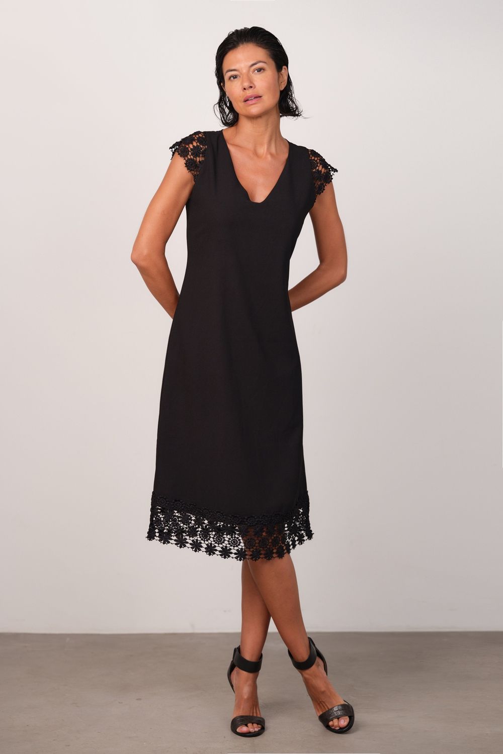 Vestido Midi Preto Beatriz