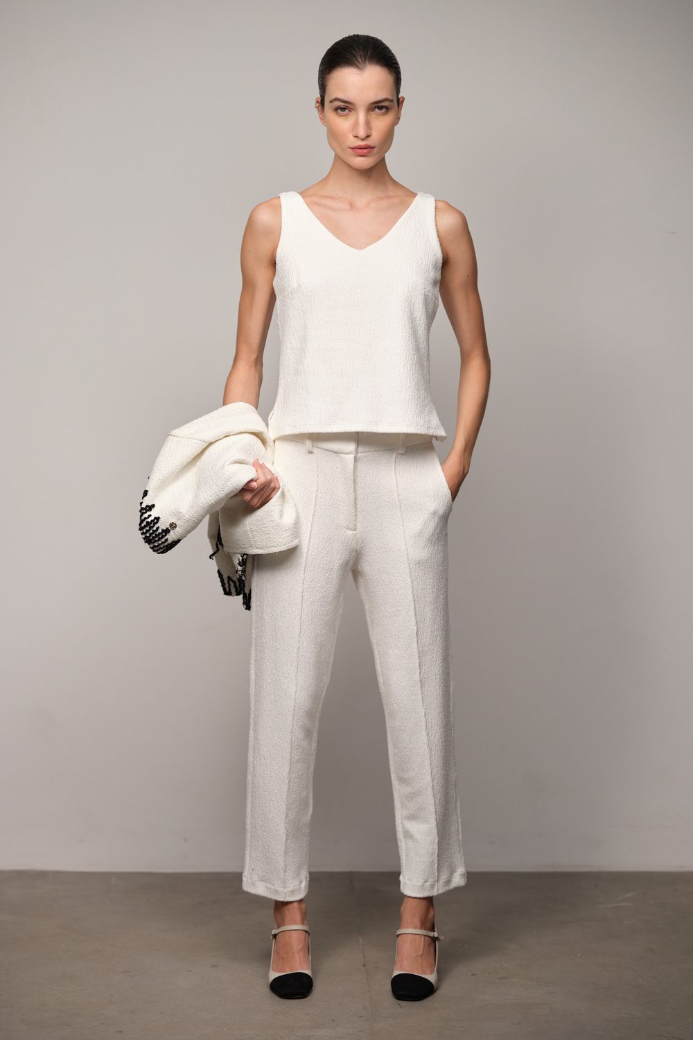 Calça Malha  Boucle Off White Vivian