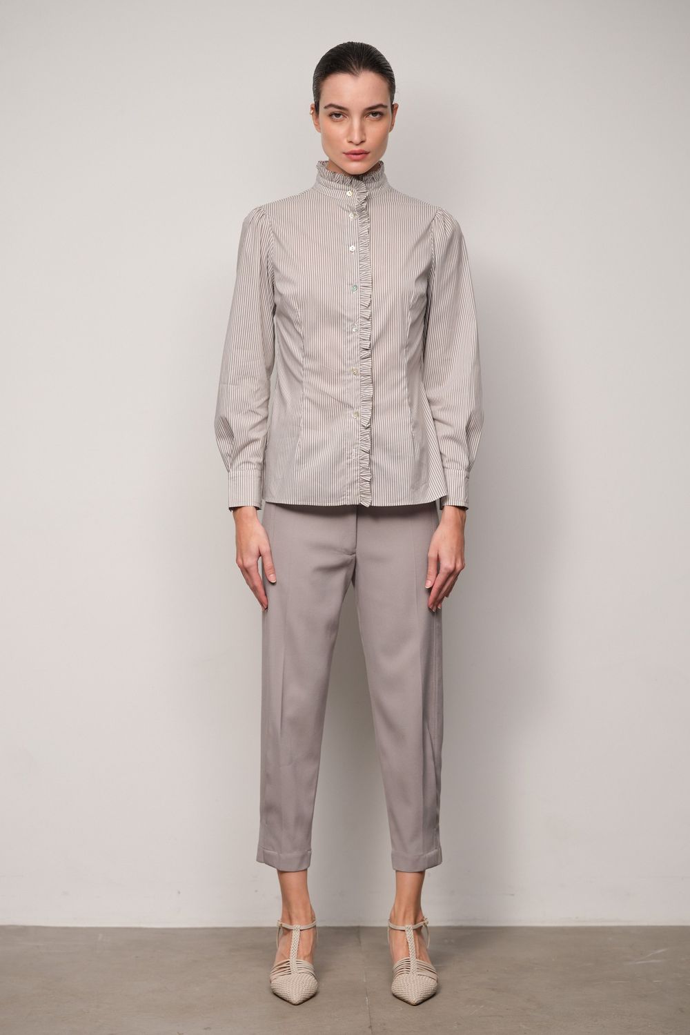 Camisa Listrada Cinza Joana
