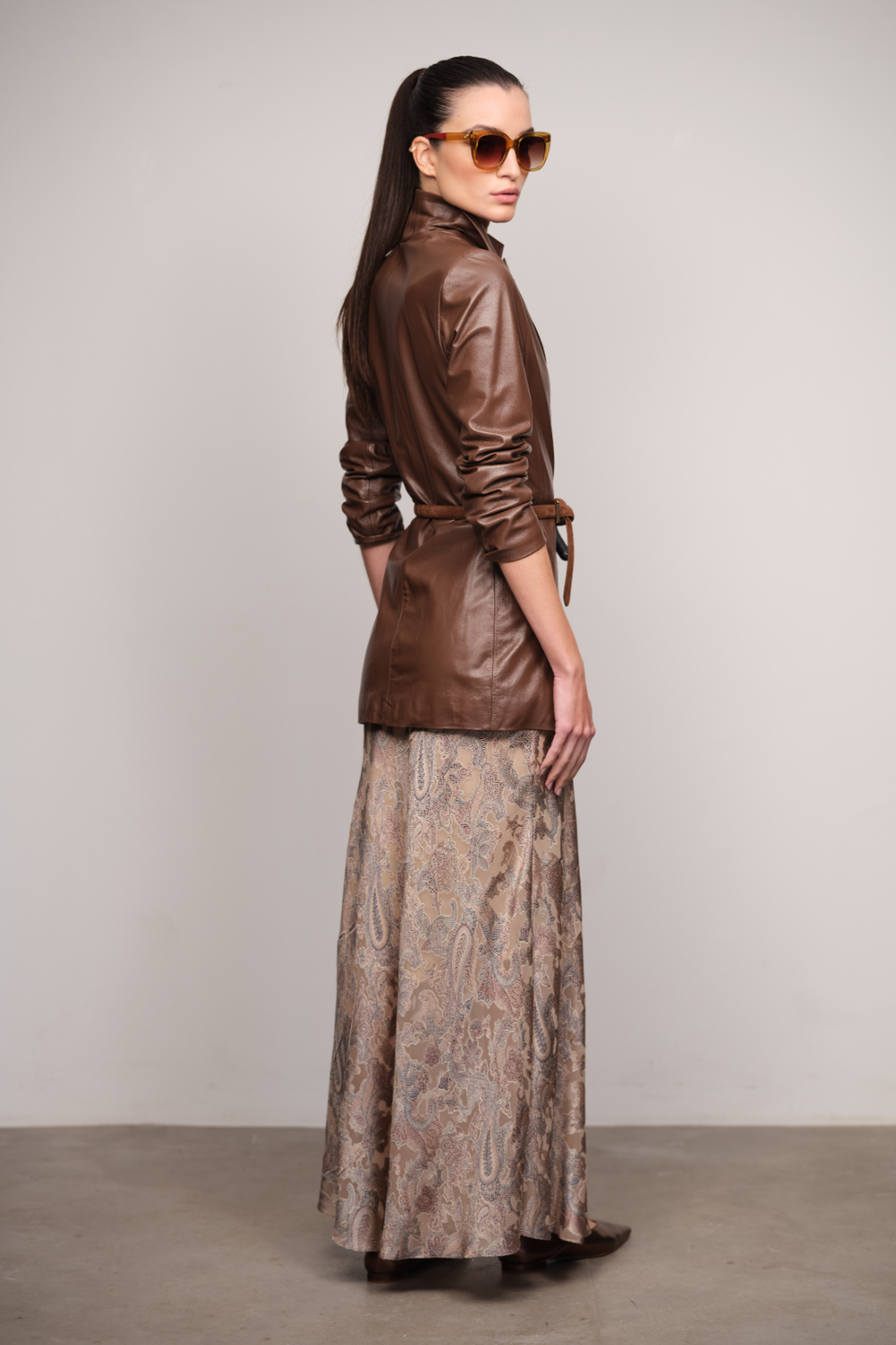 Saia Midi Estampa Cashmere Devore Isis