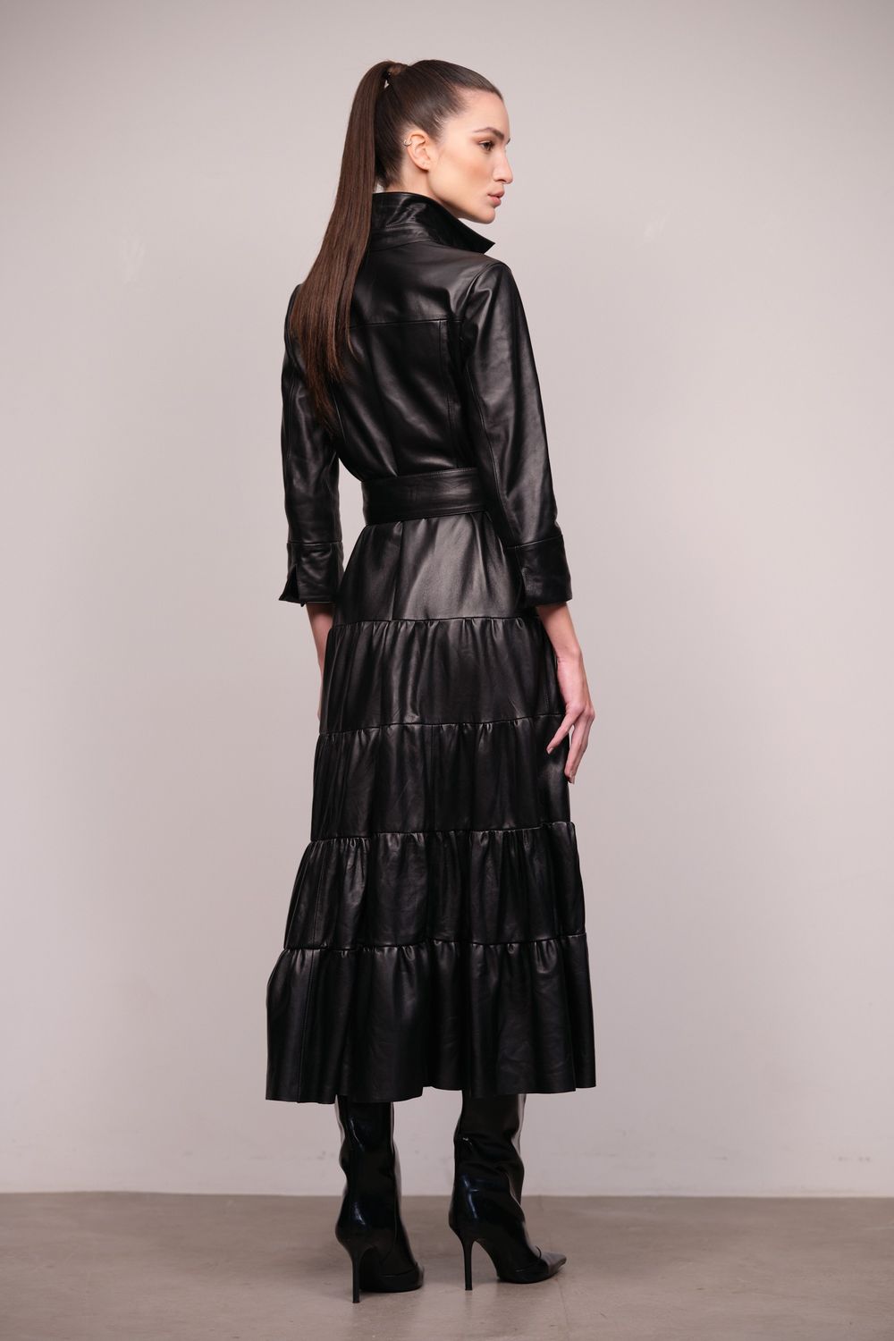 Vestido Pelica Longo em Camadas Preto Lavinia