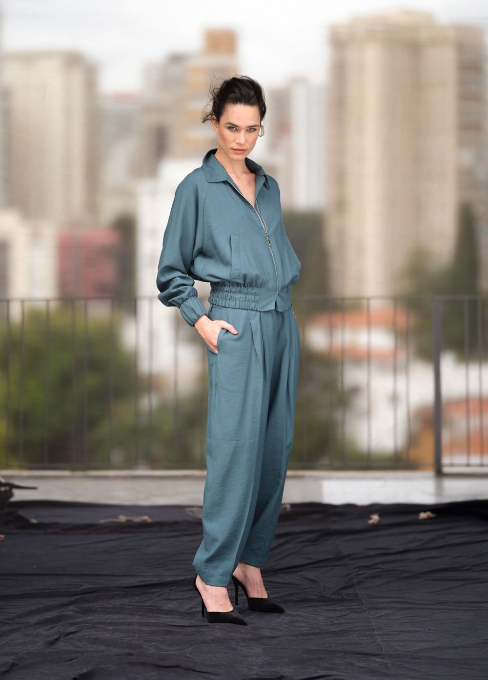 Calça Reta Gabardine Aisha