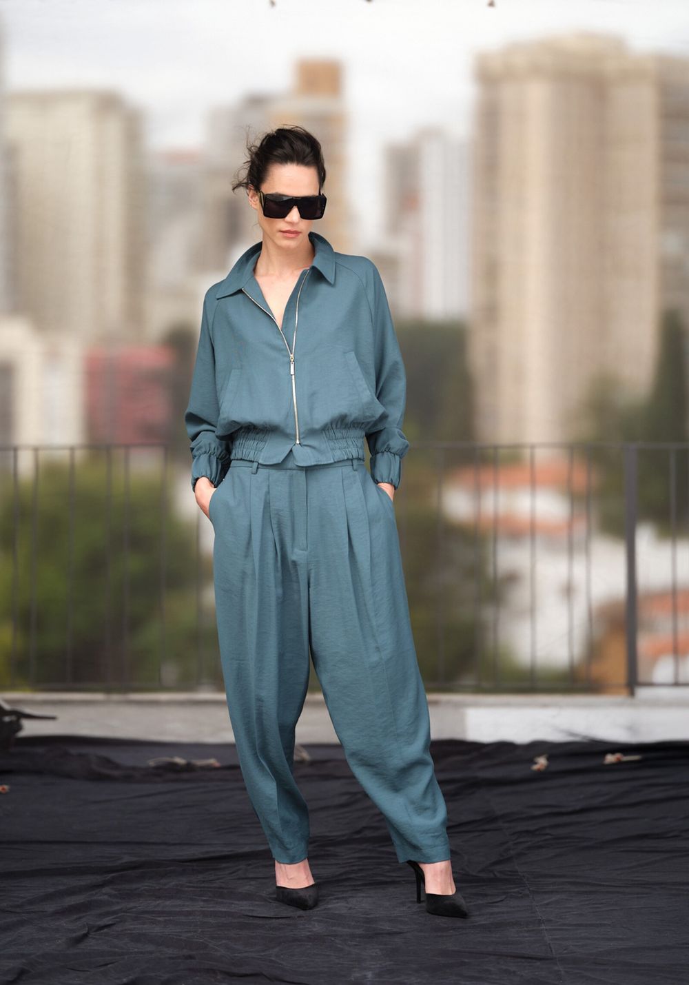 Calça Reta Gabardine Aisha