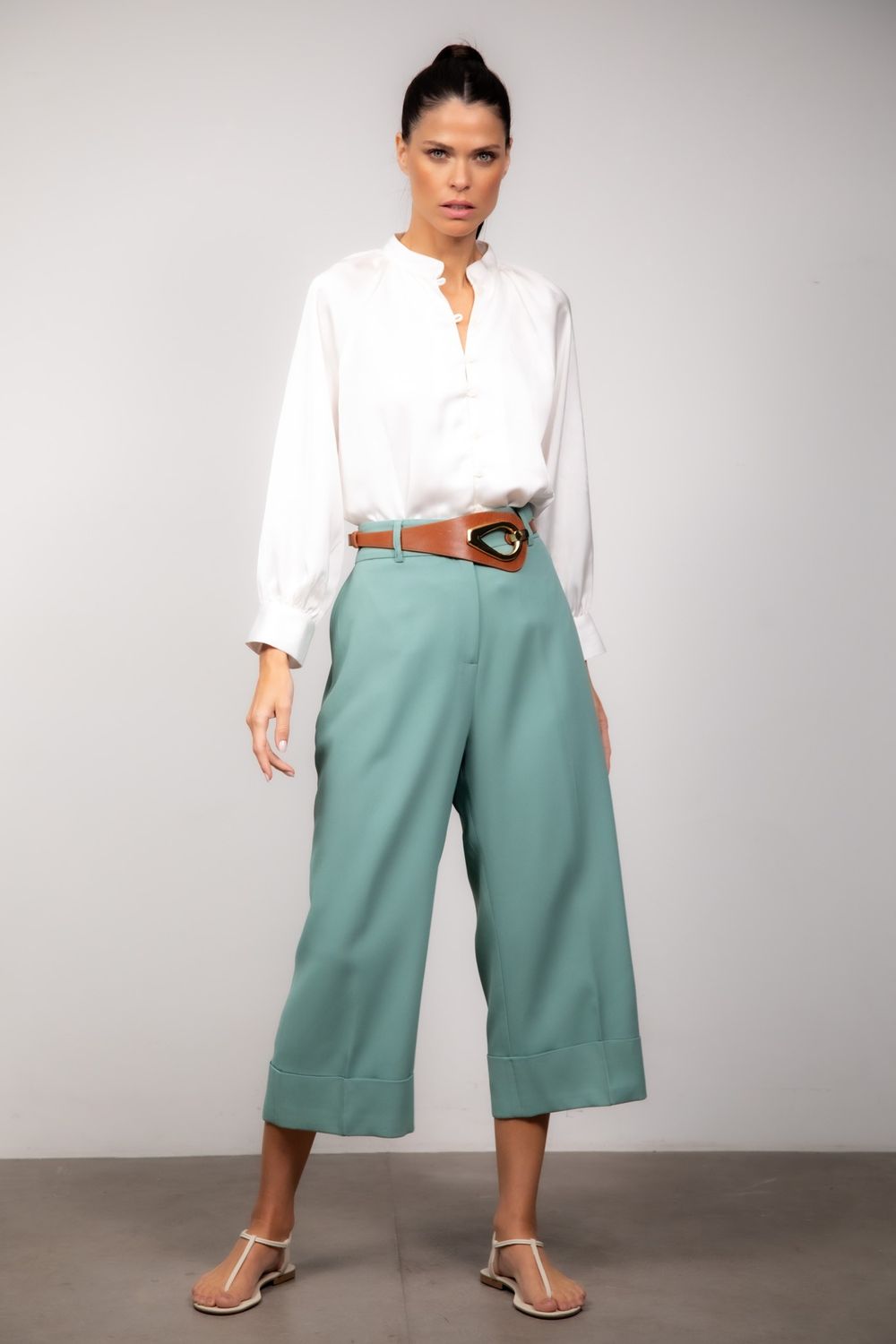 Calça em Crepe Patou Verde Anastácia