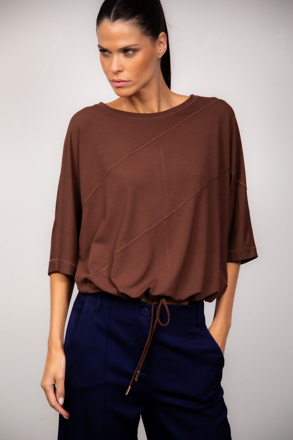 Blusa em Viscose Marrom  Ivete