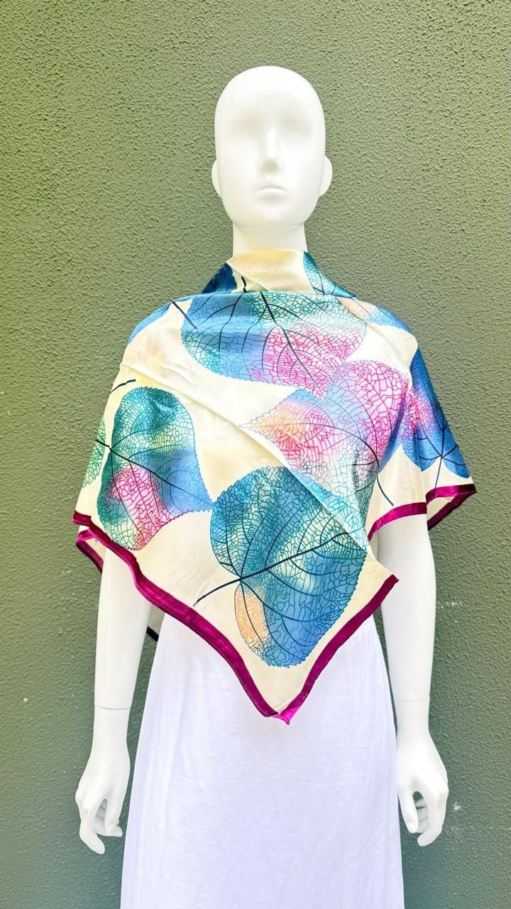 Lenço Estampado Magenta Luana