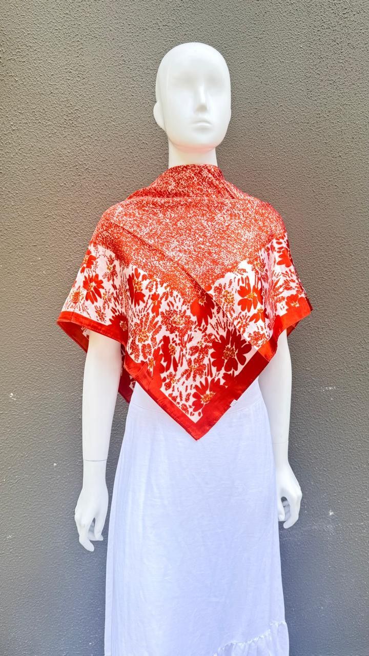 Lenço Estampado Terra Ligia