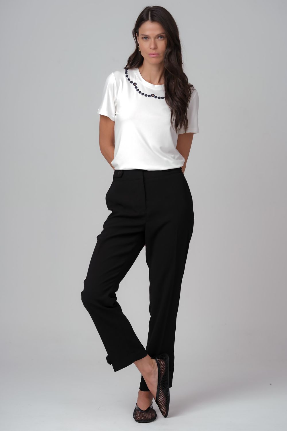Blusa com Bordado Off White Elaine