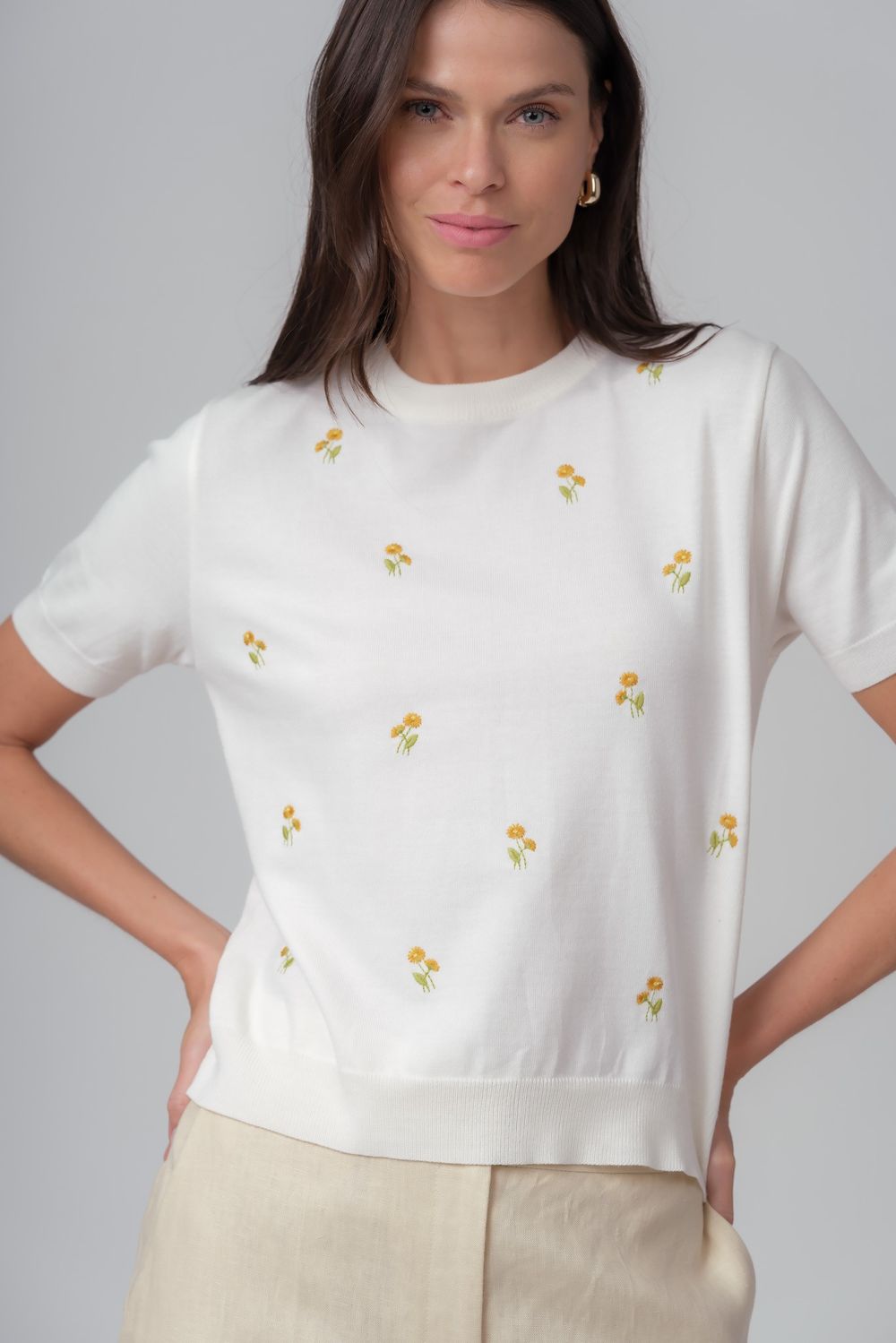 Blusa Trico Bordado Off White Margot