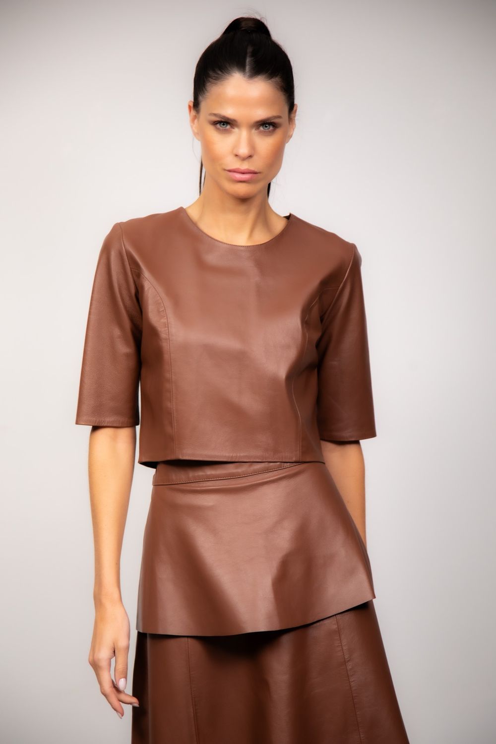 Cropped Pelica Caramelo Vivian 