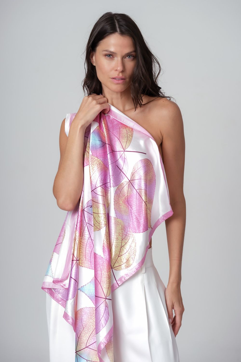 Lenço Estampado Rosa Luana