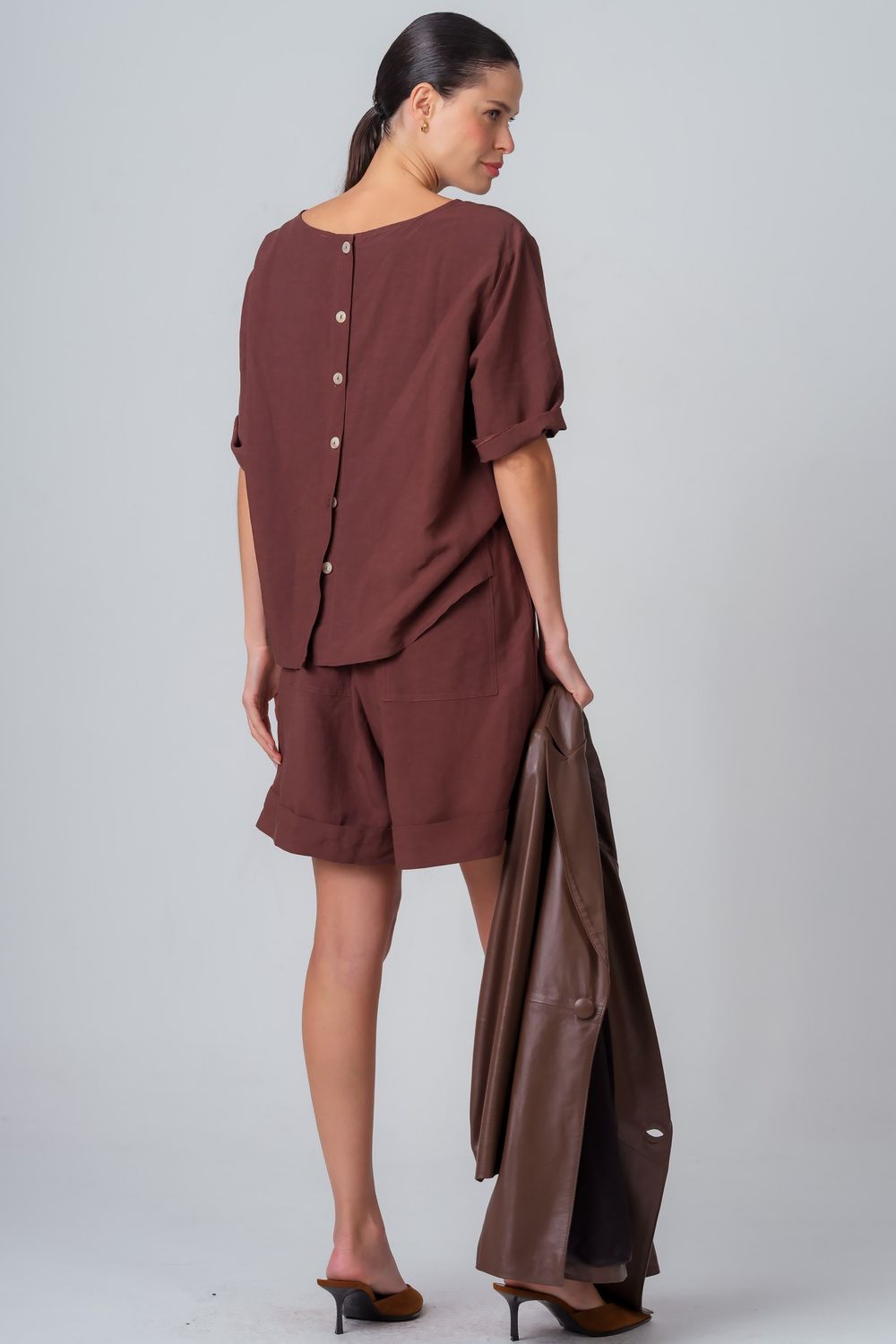 Blusa Linho Marrom Catarine