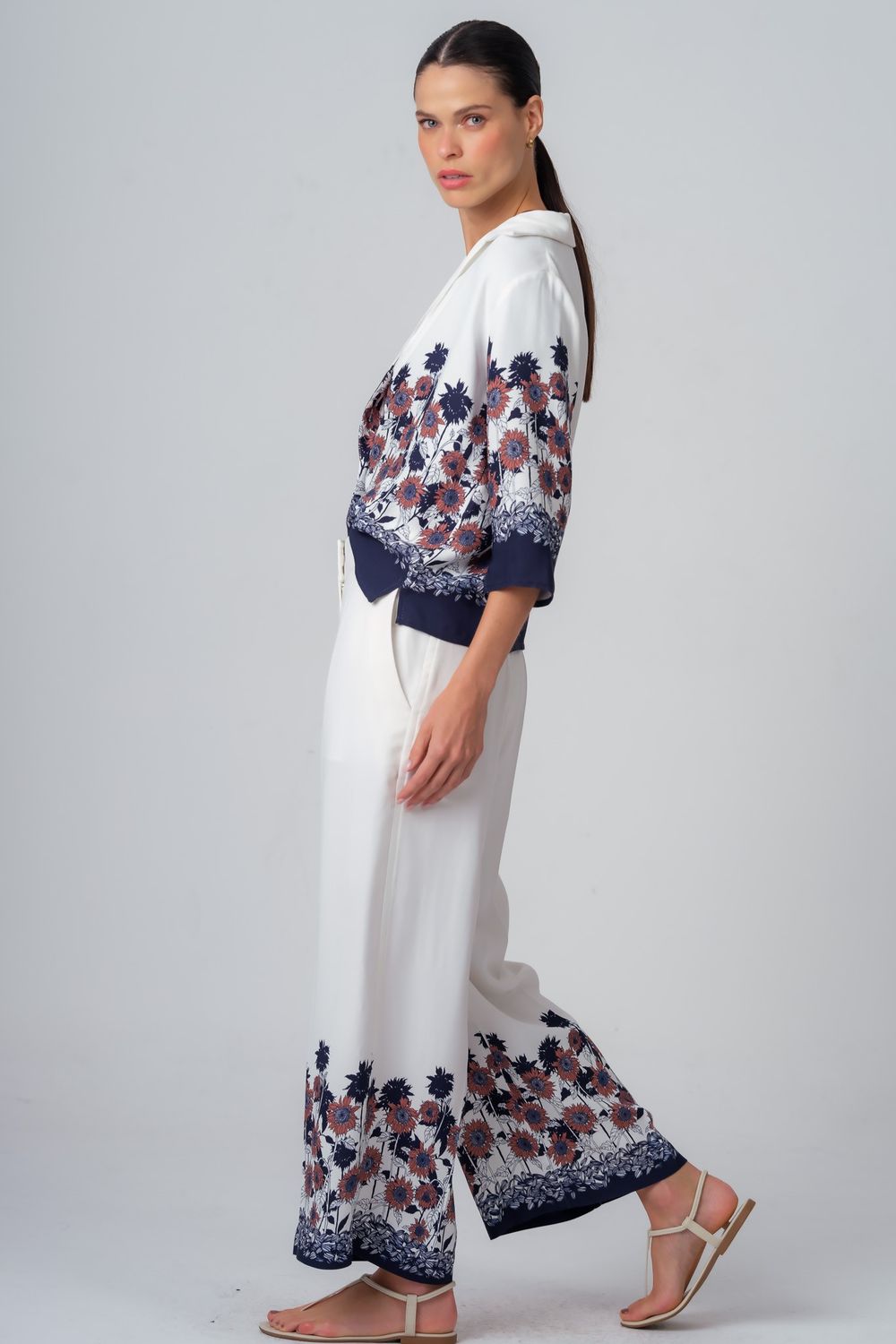 Camisa Viscose Estampa Girassóis Sara