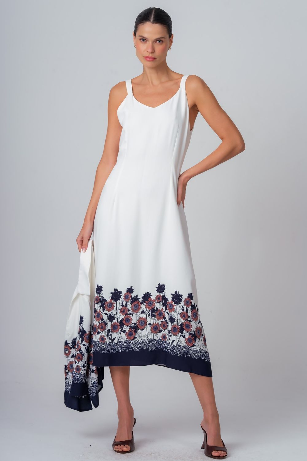 Vestido Viscose Estampa Girassóis Sara