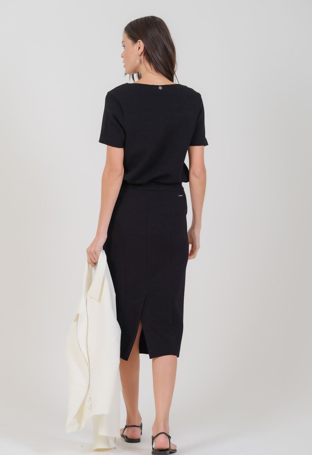 Saia Midi Boucle Preto Marisa