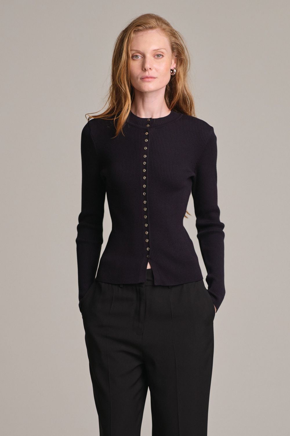 Cardigan Com Botões Preto Lisa