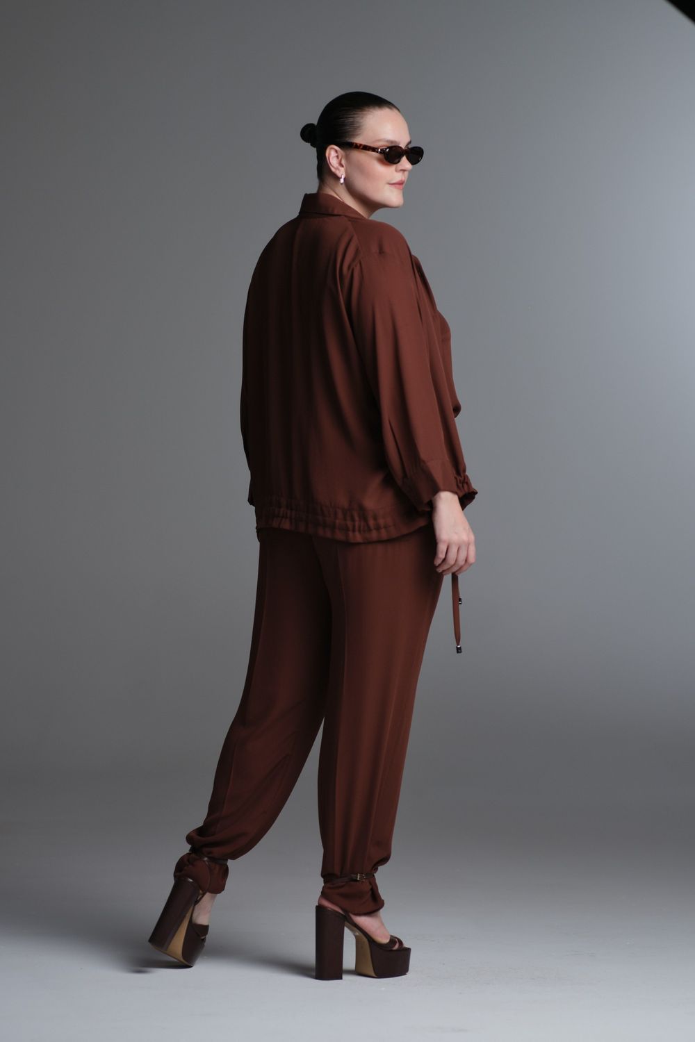 Calça Crepe Marrom Gabriela