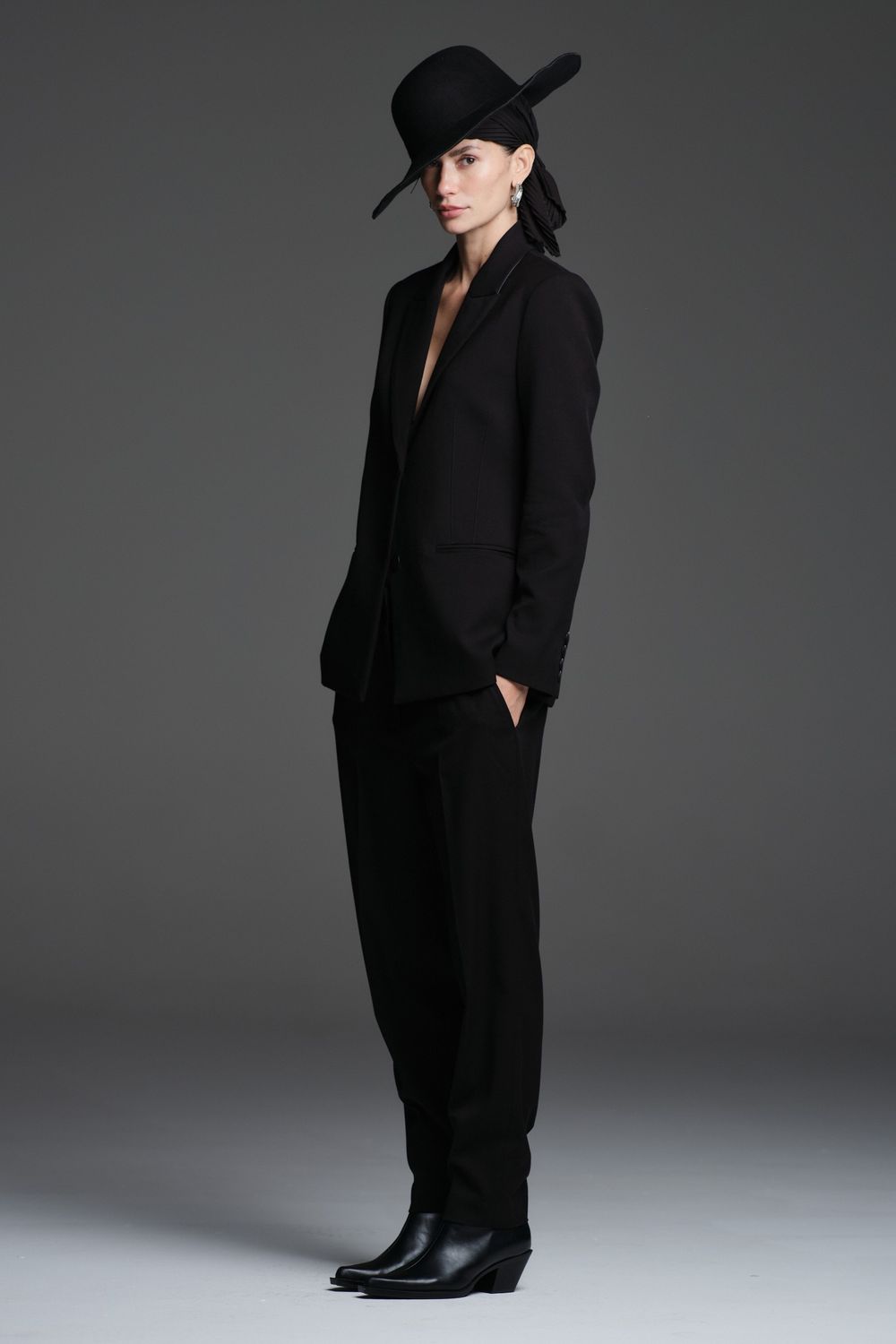 Calça Gabardine Preto Tassia CB