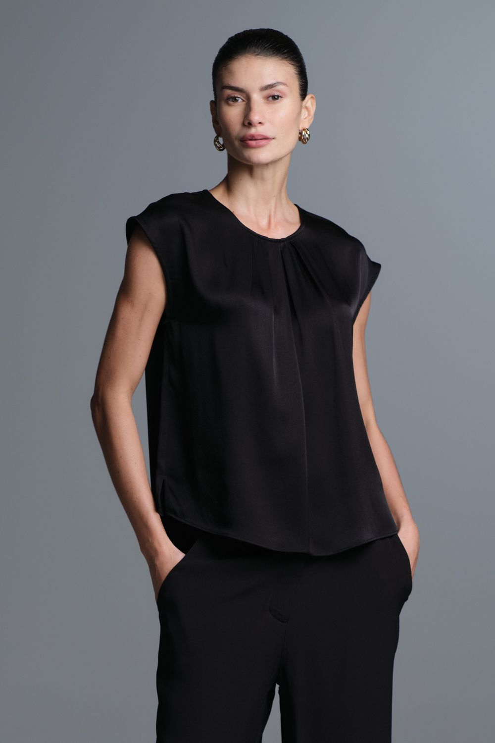 Blusa Crepe Preto Veronica CB