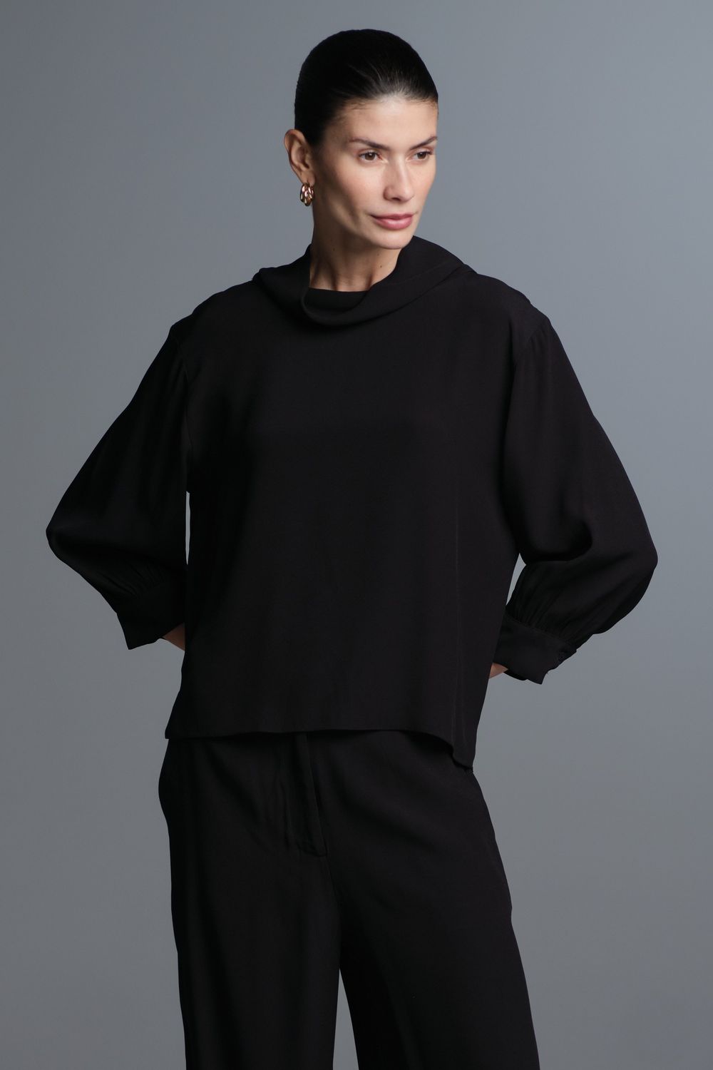 Blusa Gola Ampla Preto Antonella CB