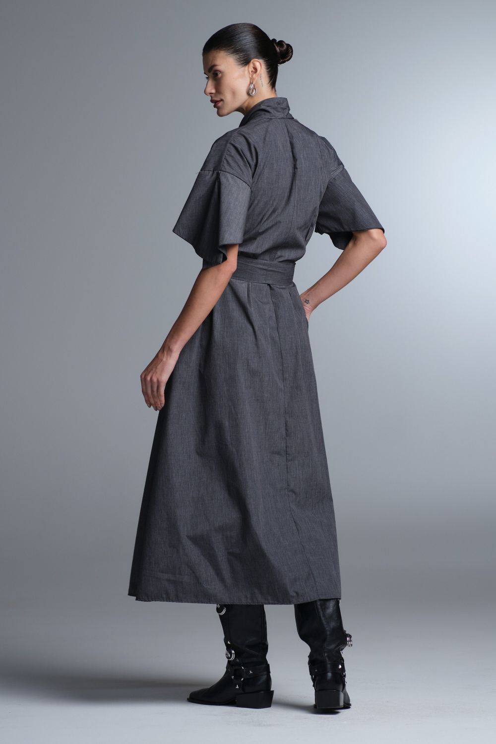 Vestido Alfaiataria Chumbo Fabi