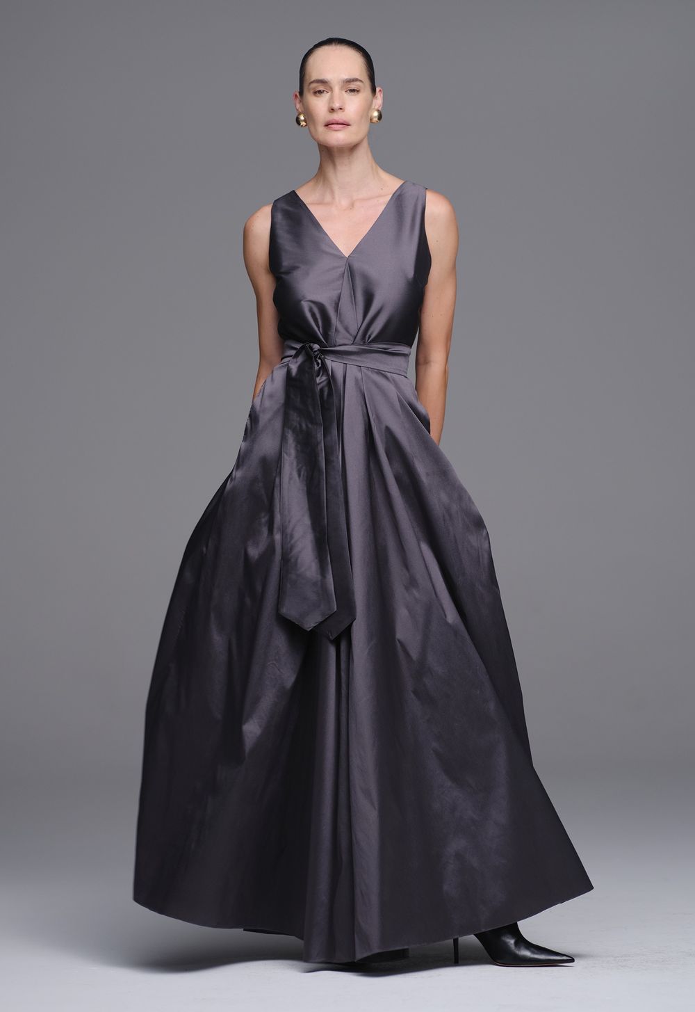 Vestido Tafetá Cinza Natalia 