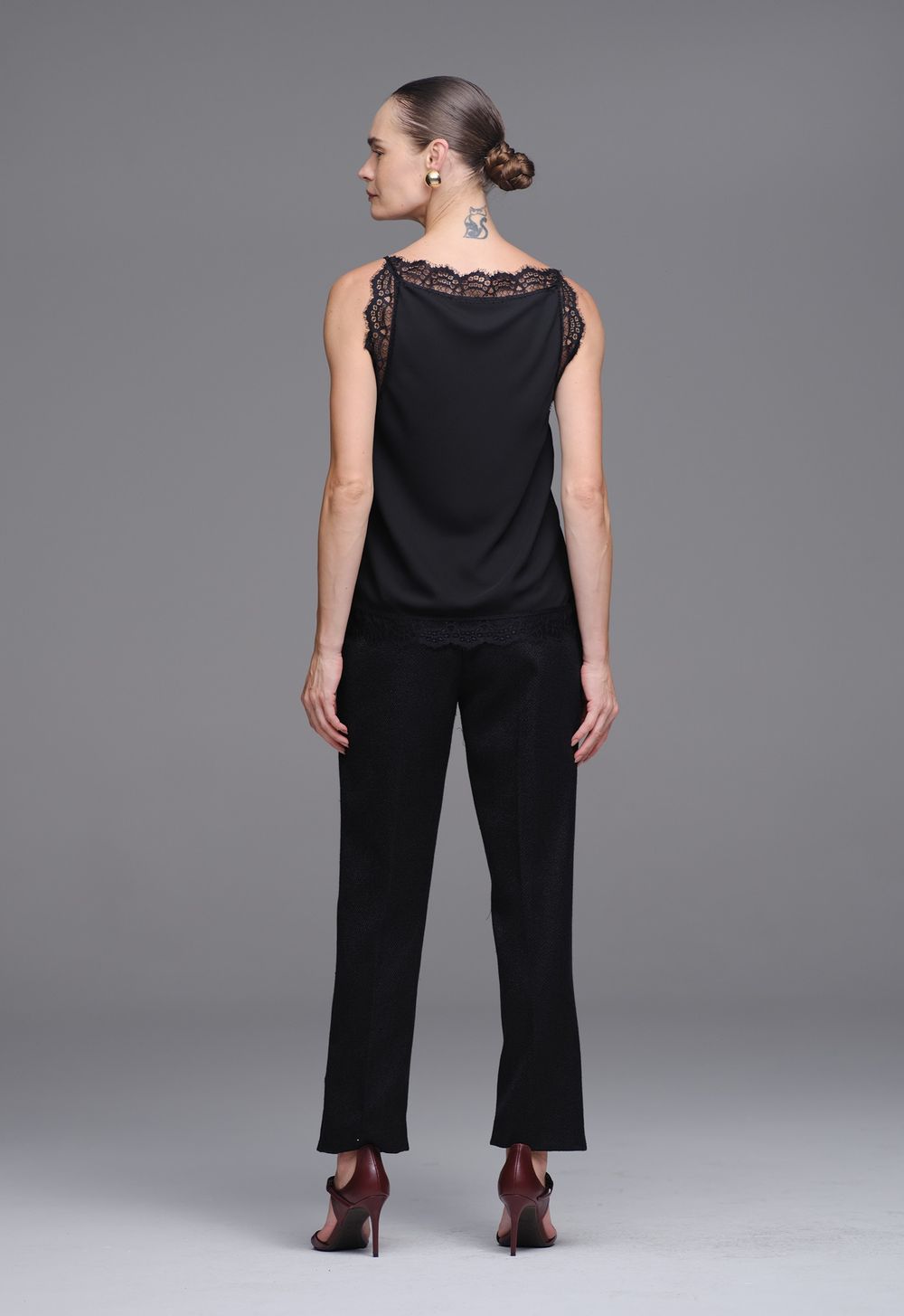 Regata Renda Musseline Preto Vivi 