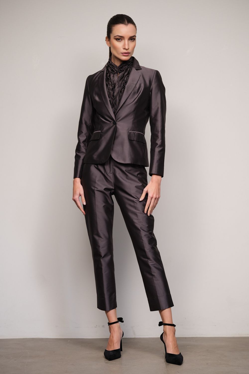 Blazer Tafetá Chumbo Dominique CB