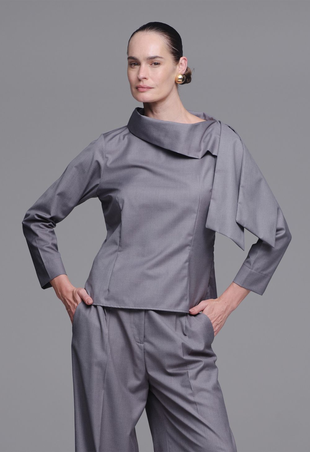 Blusa Alfaiataria Chumbo Catarina