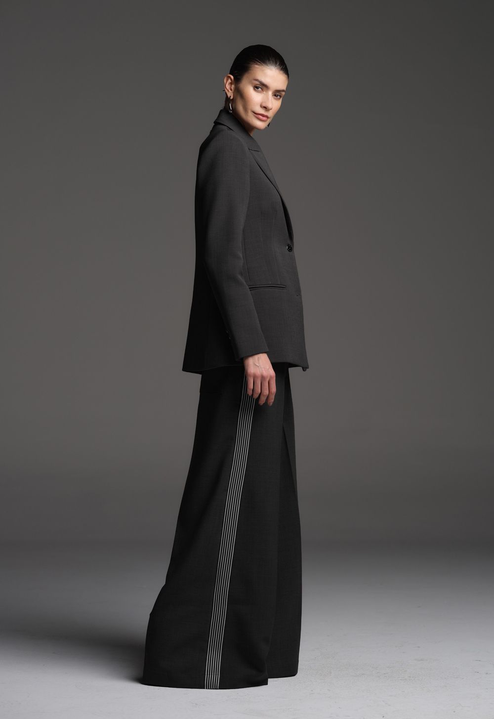 Calça Ampla Chumbo Meghan