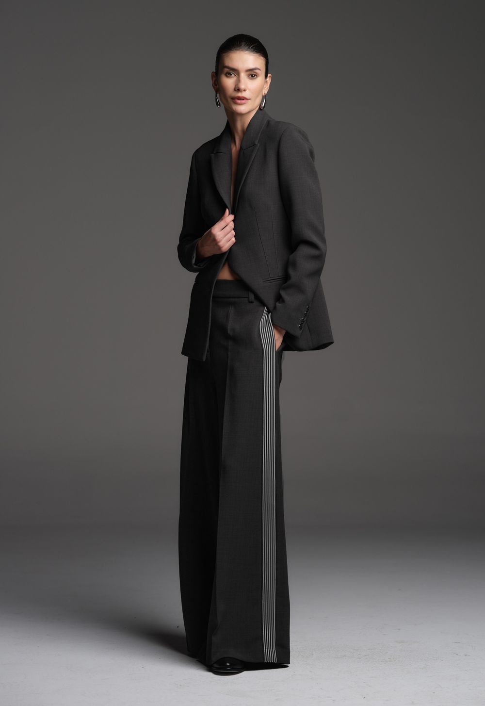 Calça Ampla Chumbo Meghan