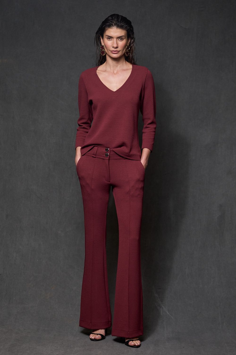 Calça Flare Malha Boucle Vinho Eloá
