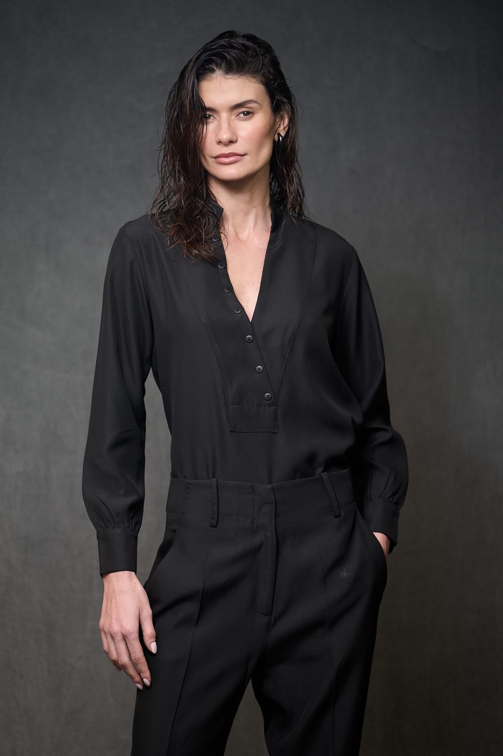 Blusa Crepe Preto Cindy