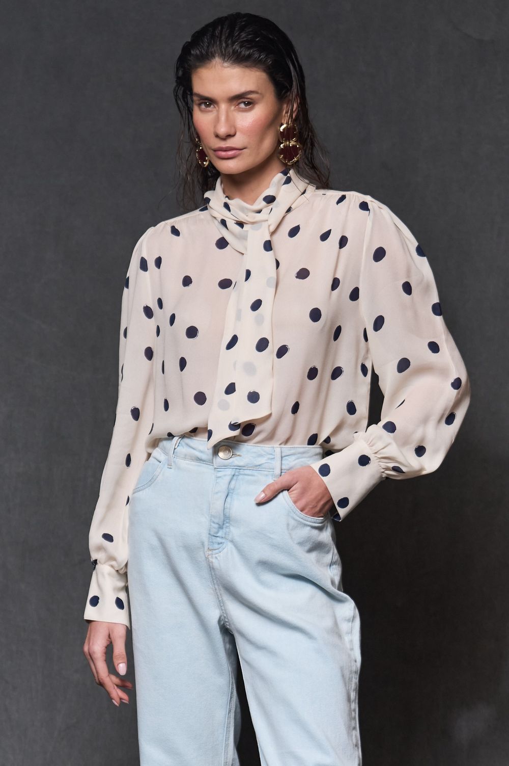 Camisa Crepe Poá Flávia