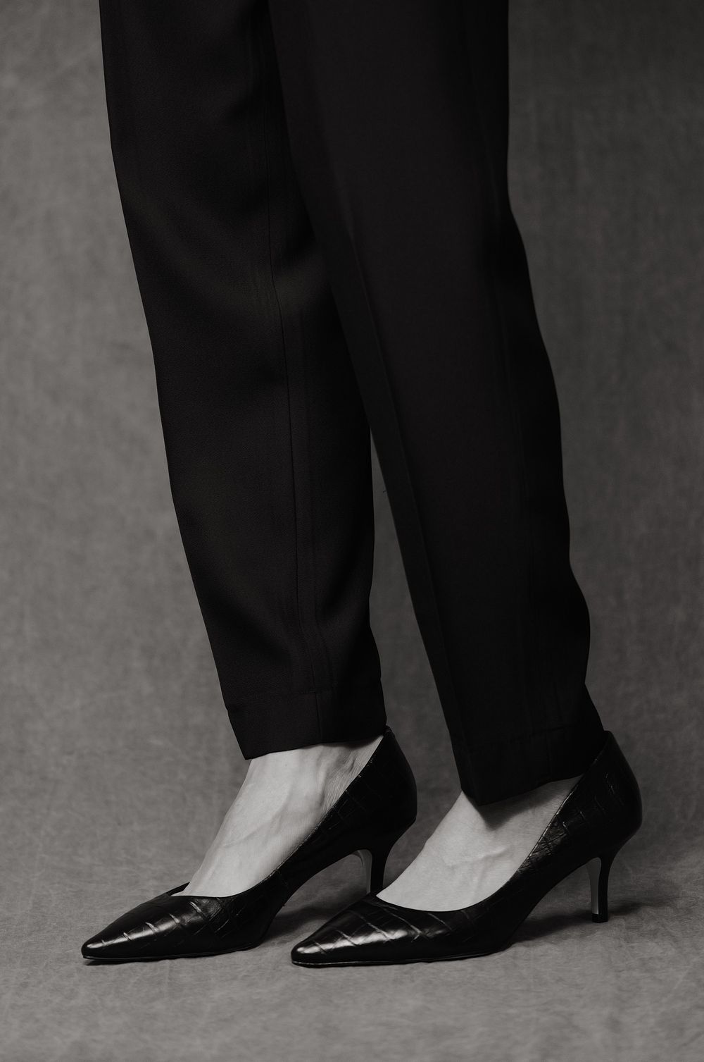 Scarpin Couro Salto 5 Croco Preto Meghan