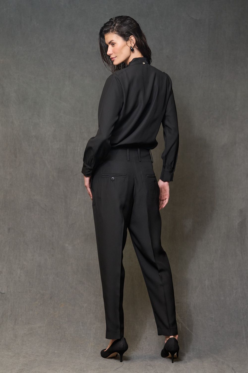 Calça Seca Crepe Preto Tassia