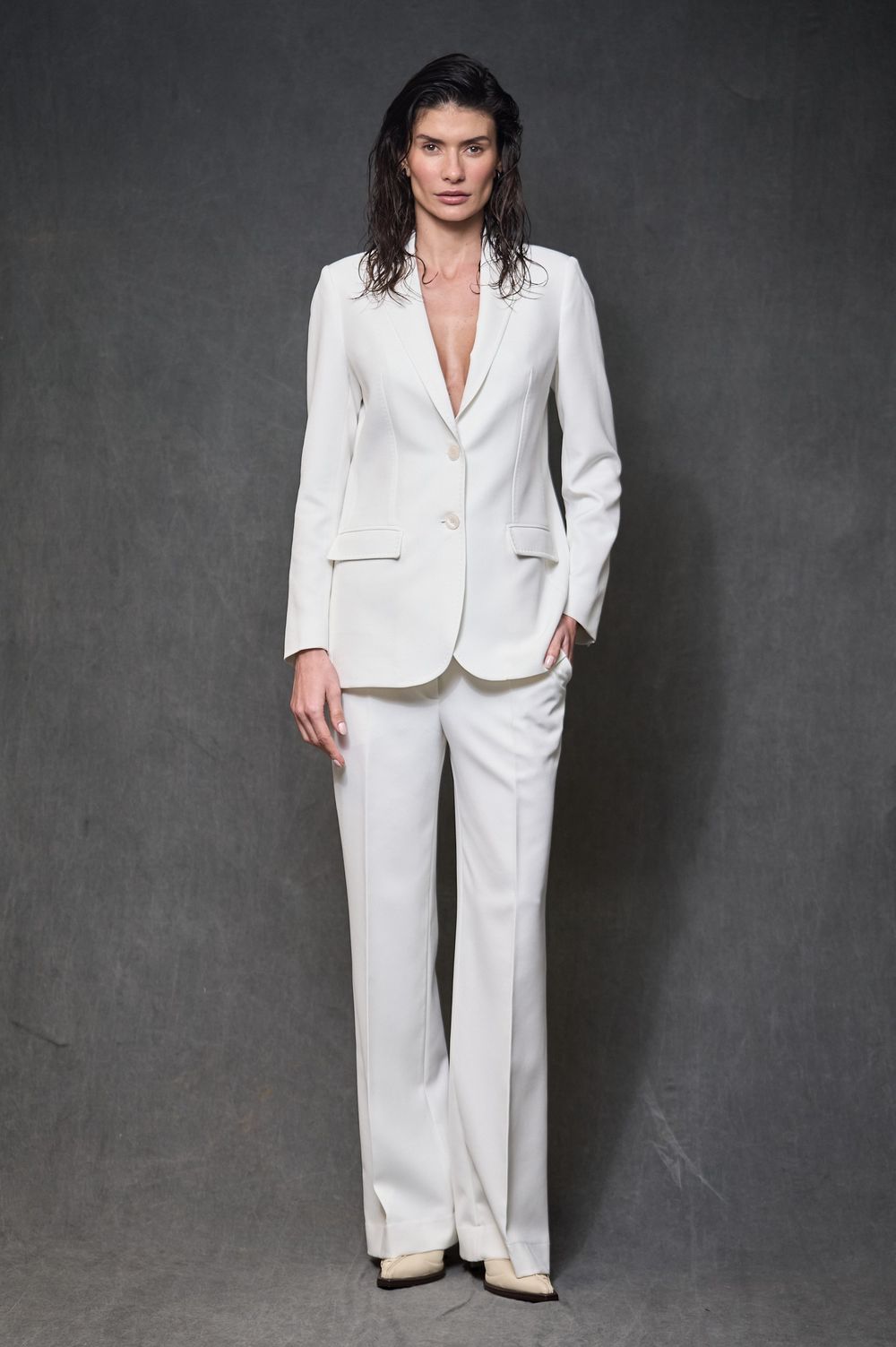 Blazer Alfaiataria Off White Kiara