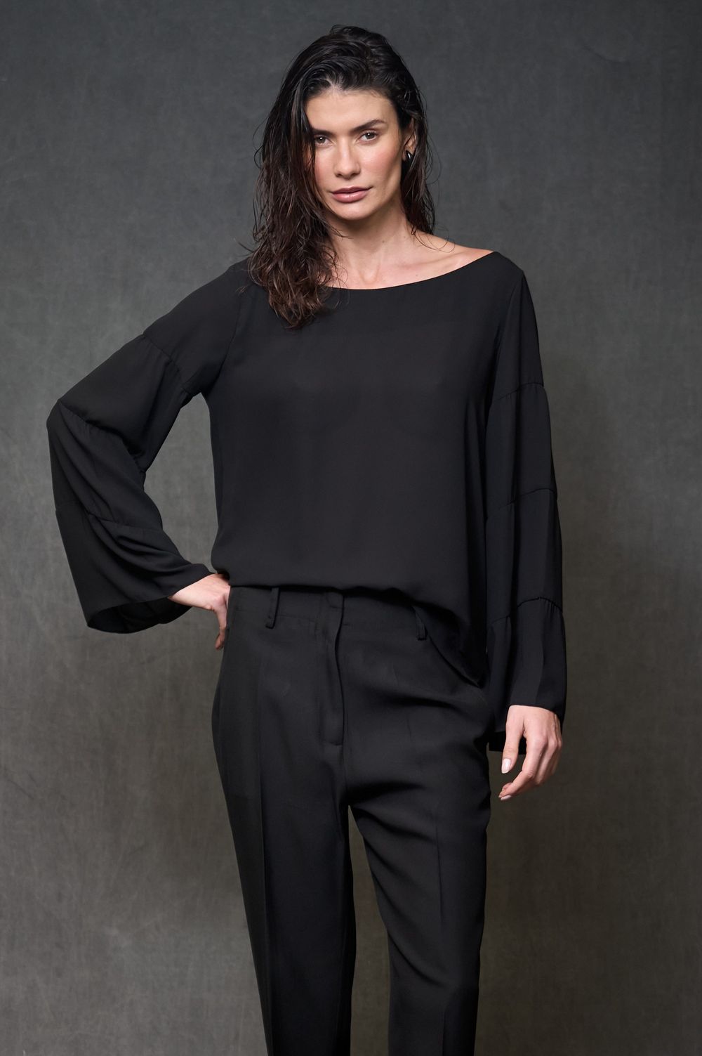 Blusa Crepe Preto Melissa