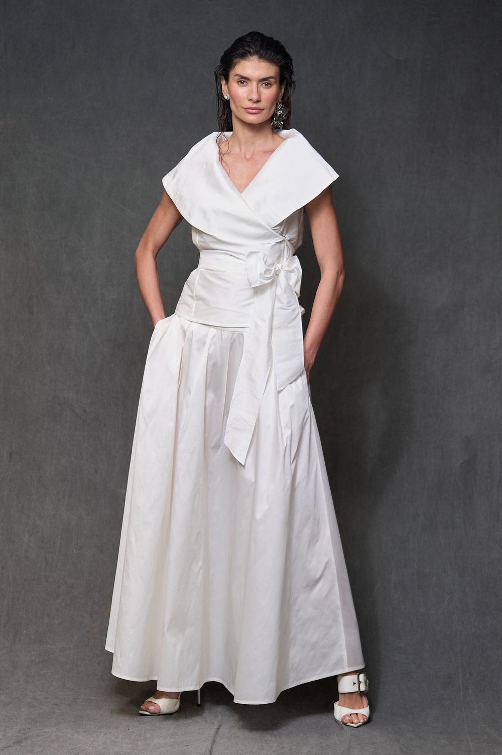 Saia Longa Evasê Tafetá Off White Carol