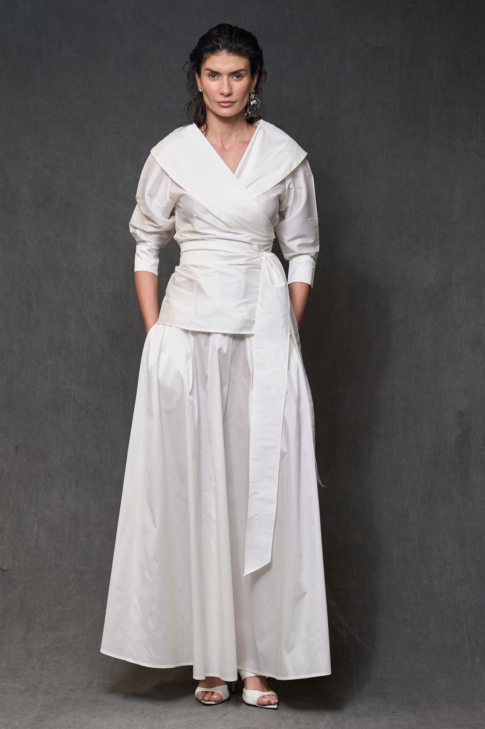 Saia Longa Evasê Tafetá Off White Carol