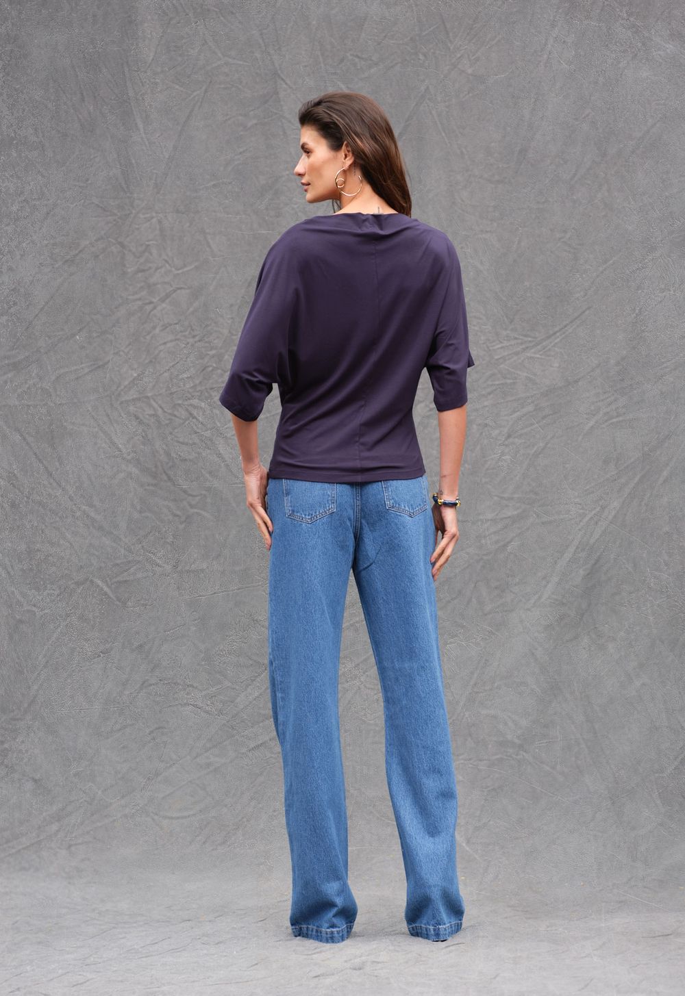 Blusa Decote Canoa Marinho Amora