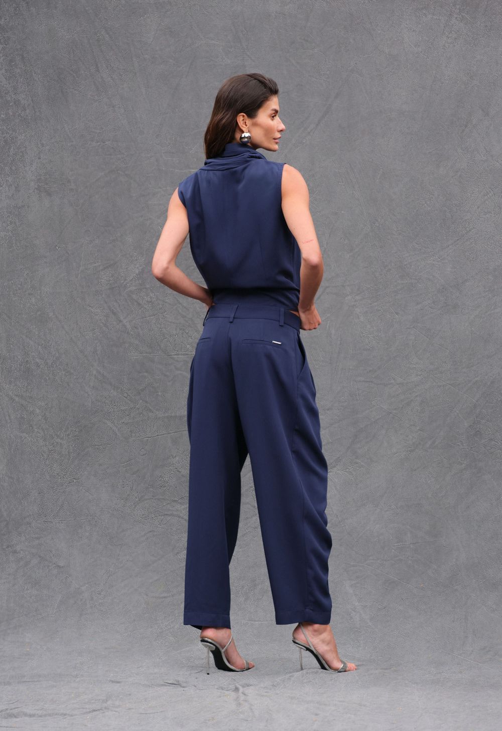 Calça Reta Crepe Marinho Maitê